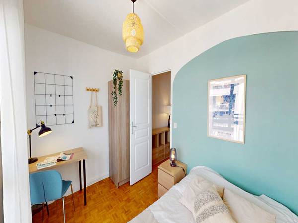 Flatsharing / 3-bedroom flat · 60 m², Paris, Rue des Cévennes / Photo 2