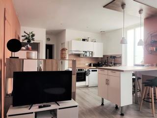 Flatsharing / 6-bedroom flat · 100 m², Béziers, Place Pierre Semard