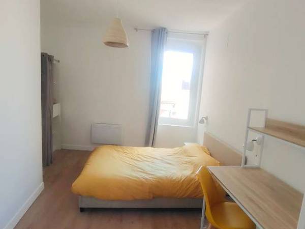 Colocation / Appartement 6 pièces de 100 m², Béziers, Place Pierre Semard / Photo 9