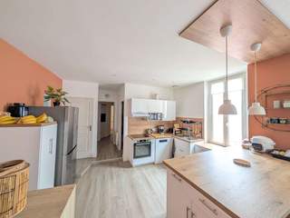 Colocation / Appartement 6 pièces de 100 m², Béziers, Place Pierre Semard