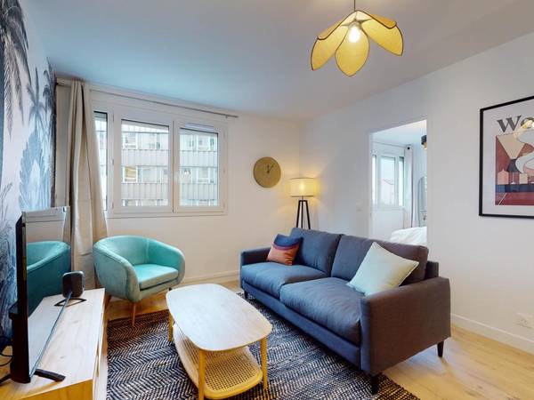 Colocation / Appartement 6 pièces de 99 m², Puteaux, 2﻿0 Jardins Boieldieu, / Photo 2