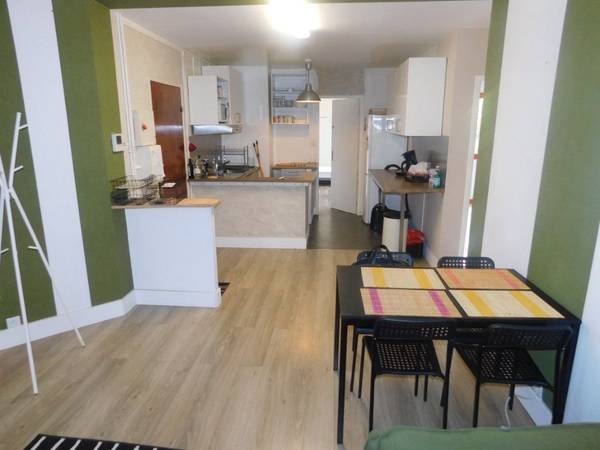 Colocation / Appartement 6 pièces de 90 m², Limoges, Rue Ferdinand Buisson / Photo 3