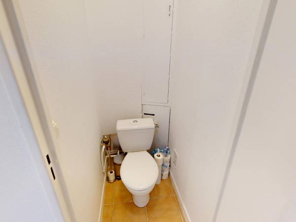 Colocation / Appartement 7 pièces de 102 m², Bron, Rue du Parc / Photo 17
