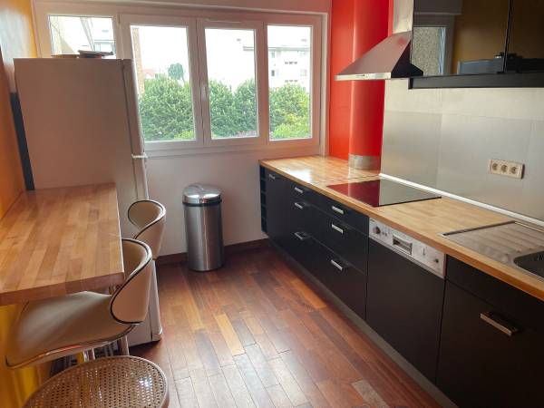 Colocation / Appartement 4 pièces de 70 m², Neuilly-sur-Marne, Rue du 11 Novembre / Photo 2