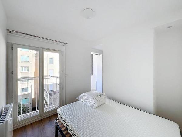 Colocation / Appartement 4 pièces de 69 m², Marseille, Rampe Saint-Maurice / Photo 7