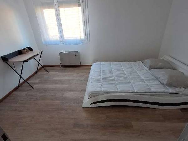 Chambre pour étudiant / Résidence 3 pièces de 86 m², Toulouse, Avenue Winston Churchill / Photo 2