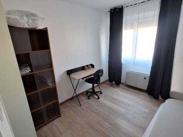 Chambre pour étudiant / Résidence 3 pièces de 86 m², Toulouse, Avenue Winston Churchill / Photo 5