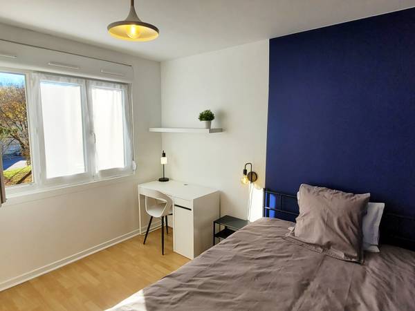 Colocation / Appartement 6 pièces de 91 m², Vandœuvre-lès-Nancy, Rue de Venise / Photo 2