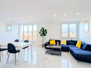 Colocation / Appartement 4 pièces de 75 m², Saint-Martin-d'Hères, Place de la Republique