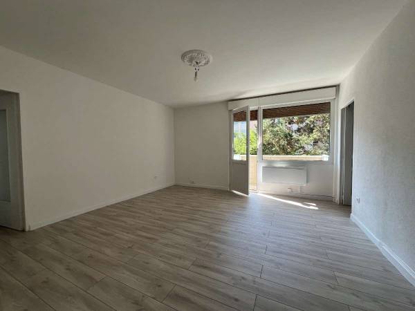 Colocation / Appartement 5 pièces de 83 m², Strasbourg, Rue d'Orbey / Photo 3
