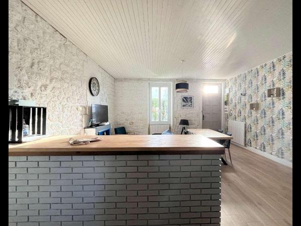 Colocation / Maison 3 pièces de 195 m², Angoulême, Rue de Bordeaux / Photo 6