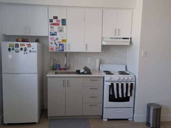 Location / Appartement 1 pièce de 30 m², Québec, Rue Sainte-Ursule / Photo 8