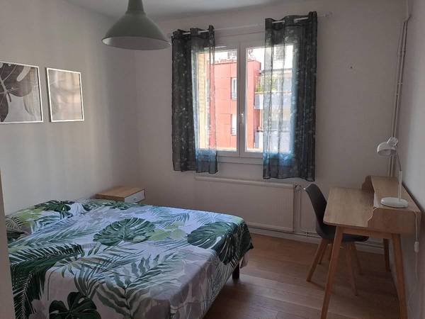 Colocation / Appartement 4 pièces de 94 m², Grenoble, Boulevard Maréchal Foch / Photo 2