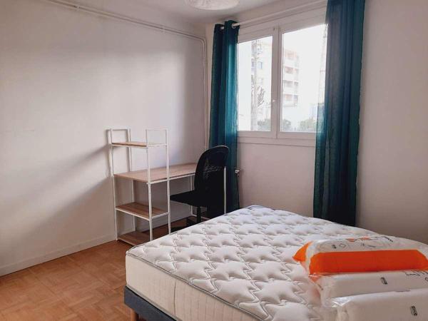 Colocation / Appartement 4 pièces de 69 m², Montpellier, Rue Monge / Photo 9