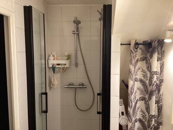 Sous-location / Appartement 2 pièces de 31 m², Paris, Rue du Faubourg Saint-Martin / Photo 6
