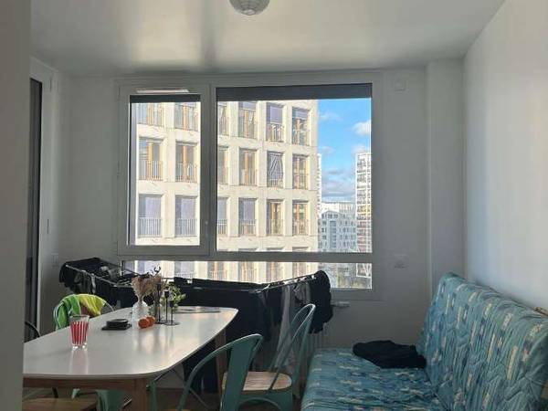 Colocation / Appartement 4 pièces de 85 m², Paris, Rue des Cheminots / Photo 2