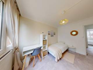 Room share / 5 rooms apartment · 84 m², Vénissieux, Rue Professeur Roux
