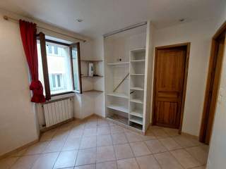 Colocation / Maison 6 pièces de 120 m², Mouans-Sartoux, Rue de la République