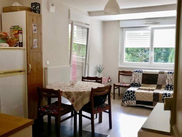 Location / Appartement 2 pièces de 45 m², Strasbourg, Quai du Bruckhof / Photo 2
