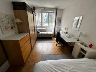 Chambre chez l'habitant / Appartement 6 pièces de 60 m², Neuilly-sur-Seine, Rue Casimir Pinel