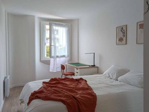 Colocation / Appartement 7 pièces de 126 m², Noisy-le-Grand, Allee des Hautes Fleurs / Photo 5