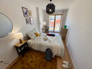 Colocation / Appartement 4 pièces de 82 m², Montreuil, Rue de Paris