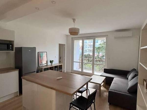 Colocation / Appartement 5 pièces de 93 m², Toulouse, Avenue de Fronton / Photo 2