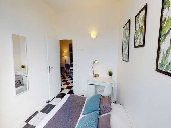 Colocation / Appartement 4 pièces de 110 m², Lyon, Quai de la Pêcherie / Photo 2