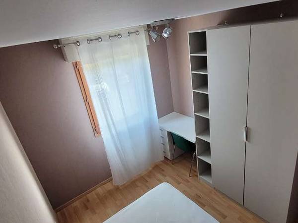Colocation / Duplex 4 pièces de 90 m², Le Bourget-du-Lac, Route de la Serraz / Photo 2
