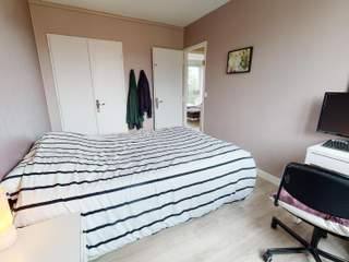 Colocation / Appartement 4 pièces de 66 m², Pierre-Bénite, Rue Henri Brosse