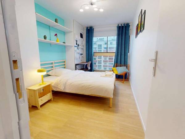 Coliving / Appartement 4 pièces de 85 m², Paris, Quai André Citroën / Photo 2