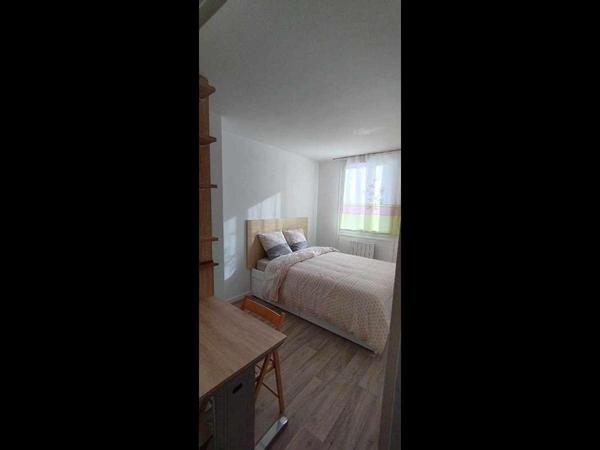 Colocation / Appartement 4 pièces de 80 m², Évry-Courcouronnes, Allée du Dragon / Photo 2
