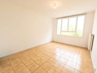 Rental / Appartement 3 pièces de 50 m², Mérignac, Rue des Petunias