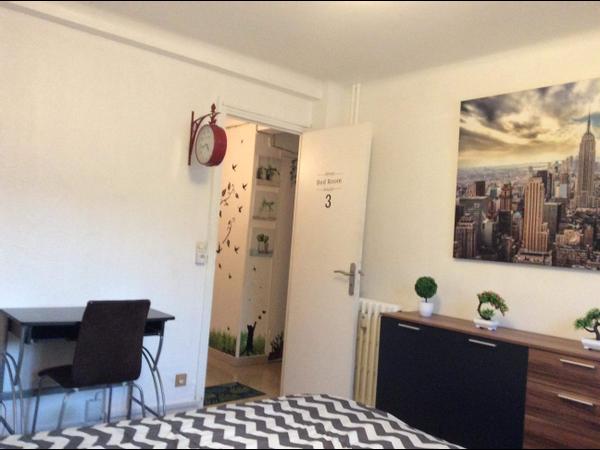 Colocation / Appartement 4 pièces de 75 m², Nice, Avenue Saint-Augustin / Photo 2