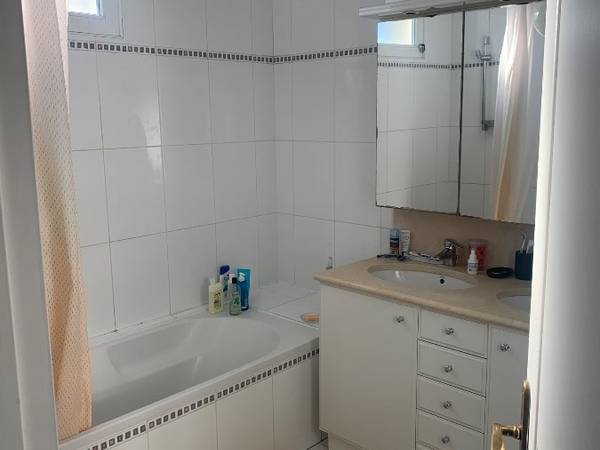 Colocation / Appartement 6 pièces de 104 m², Paris, Rue de Lunéville / Photo 9