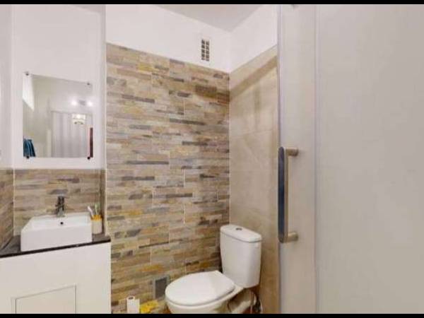 Colocation / Appartement 5 pièces de 95 m², Angers, Avenue Montaigne / Photo 2