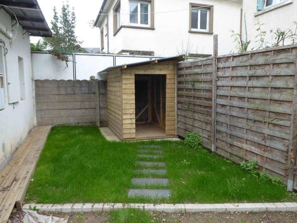 Location / Appartement 1 pièce de 30 m², Rennes, Rue Anatole France / Photo 2