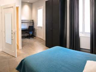 Colocation / 10 rooms apartment · 320 m², Marseille, Place Alexandre Labadie