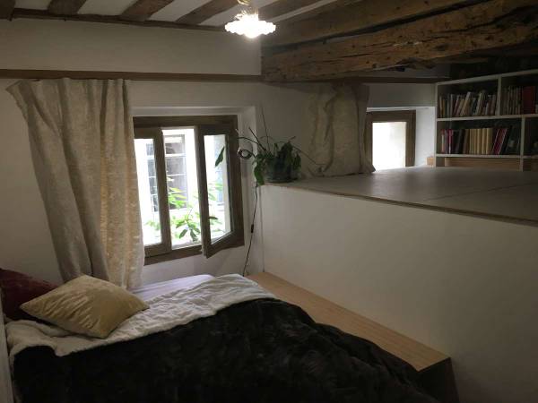 Sous-location / Immeuble 3 pièces de 83 m², Paris, Rue Rambuteau / Photo 2