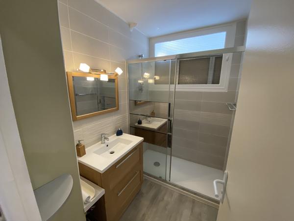 Colocation / Appartement 4 pièces de 80 m², Caen, Rue de la Défense Passive / Photo 3