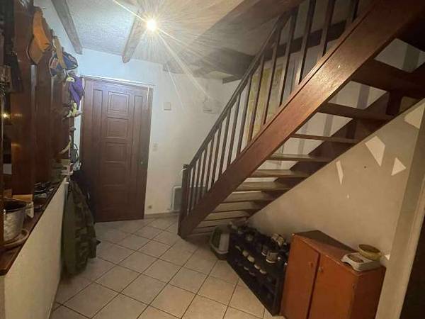 Colocation / Maison 6 pièces de 135 m², Taluyers / Photo 2