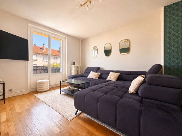 Colocation / Appartement 3 pièces de 65 m², Dijon, Rue du Chapitre / Photo 2