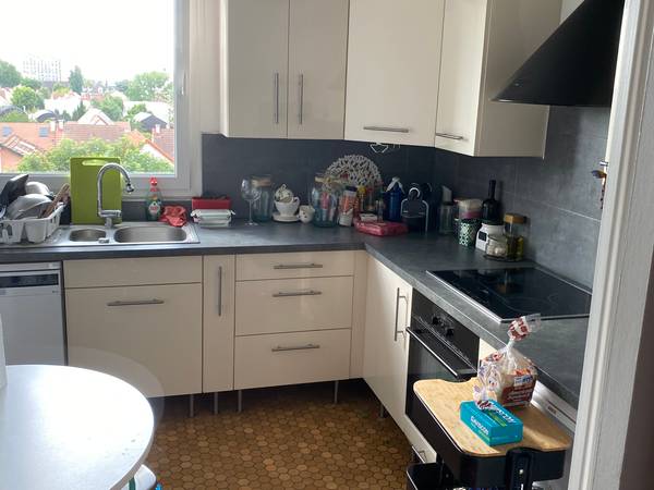 Colocation / Appartement 3 pièces de 70 m², Nanterre, Rue du Tir / Photo 2