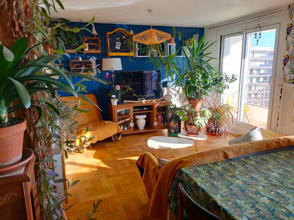 Chambre chez l'habitant / Appartement 3 pièces de 75 m², Caluire-et-Cuire, Avenue du 8 Mai 1945 / Photo 2