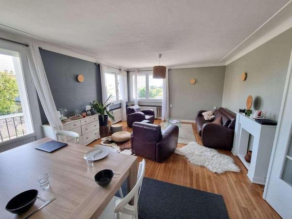 Colocation / Maison 7 pièces de 171 m², Poitiers, Rue du Clos de la Roche / Photo 2