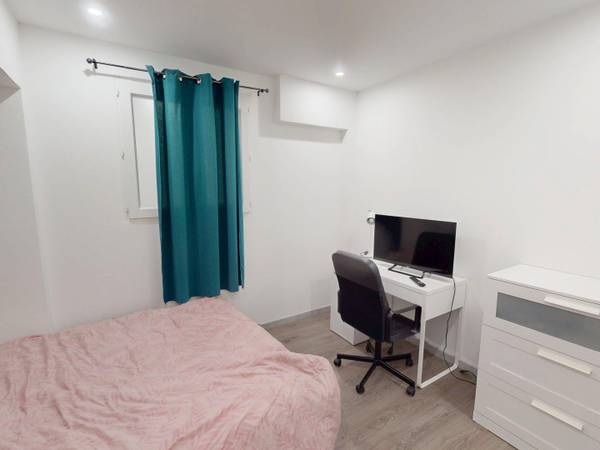 Colocation / Appartement 5 pièces de 76 m², Toulouse, Passage Paul Gauguin / Photo 2