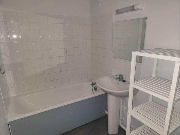 Colocation / Appartement 4 pièces de 81 m², Rouen, Rue Giuseppe Verdi / Photo 5