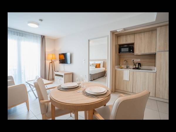 Location / Résidence 1 pièce de 27 m², Nice, 25 Bd de l'Armée des Alpes / Photo 2