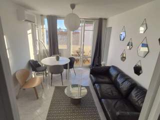 Room share / 5 rooms apartment · 77 m², Marseille, Boulevard Lionel Terray