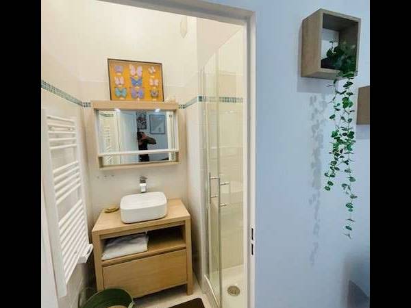 Chambre chez l'habitant / Appartement 5 pièces de 92 m², Courbevoie, Passage des Larris / Photo 5